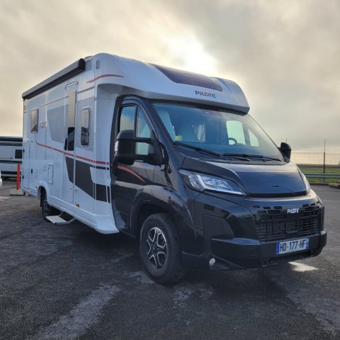 Pilote P 720 FC Selection