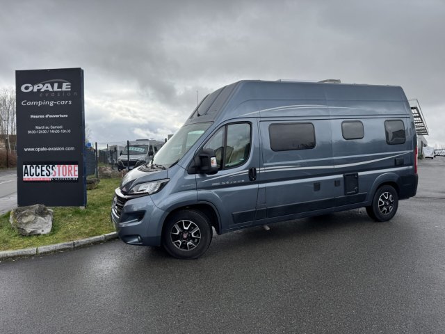 Font Vendome Terra Van