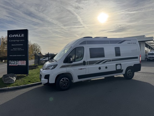 Mc Louis Menfys Van 3