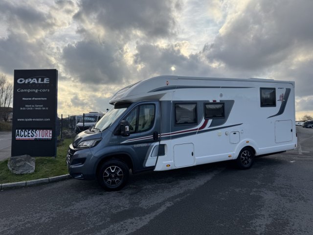 Rapido 696 FF 55e Anniversaire 696ff