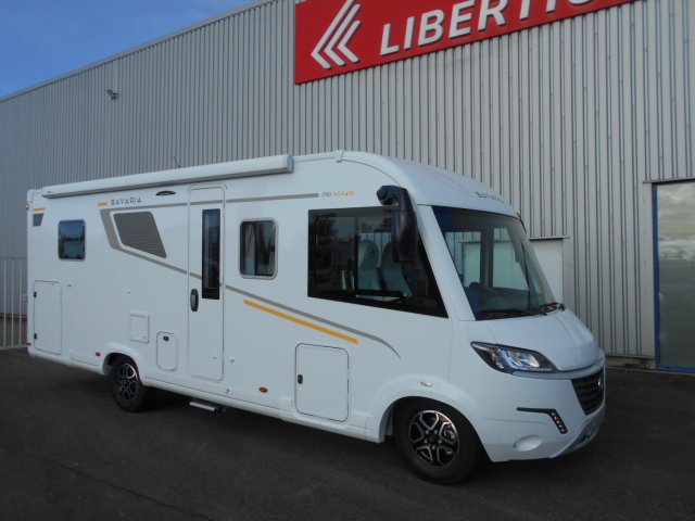 Bavaria Initial I740FC Nomade