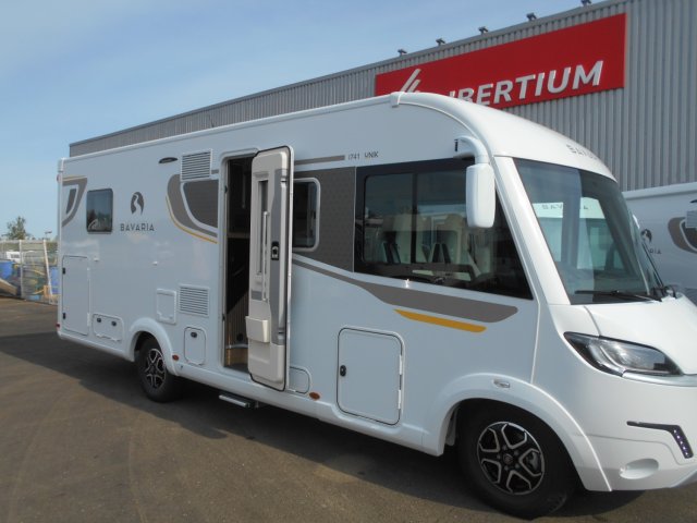 Bavaria Initial I741FC Unik