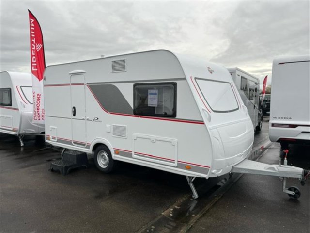 Burstner Caravane PREMIO