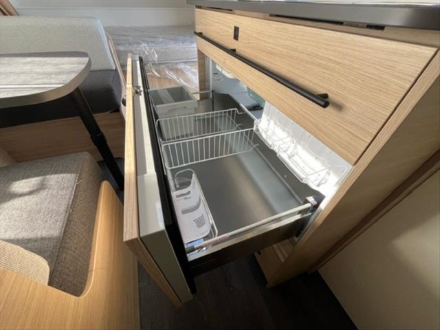 Caravelair Alba 496