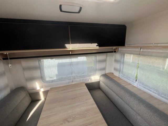 Caravelair Sport Line 492