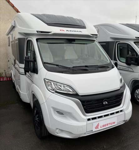 Adria Matrix Axess 650 DC