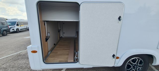 Bavaria T720FC Intense