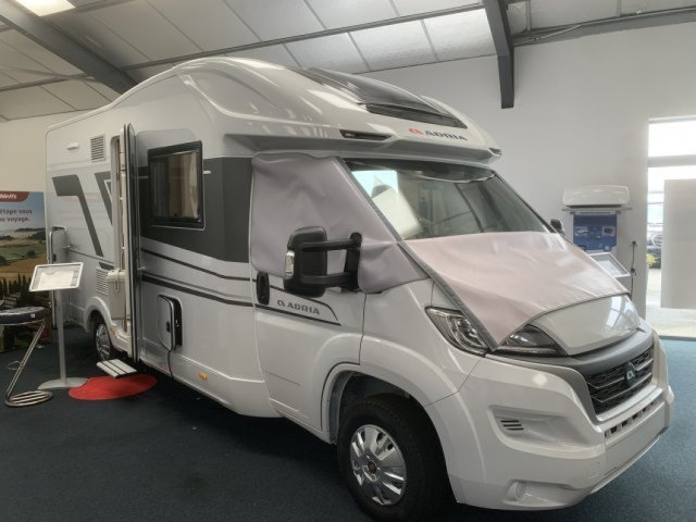Adria Matrix Plus 600 DT