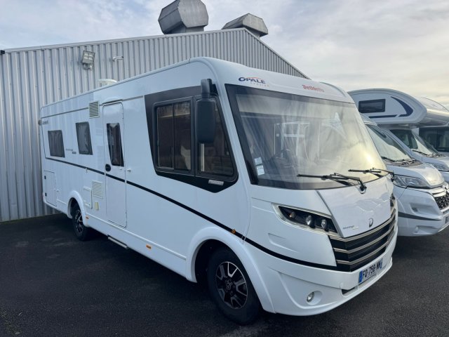 Dethleffs Camping-car i 7051 dbm