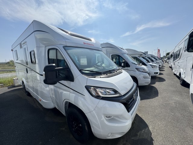 Dethleffs Just T 7052 DBL CAMP T7052