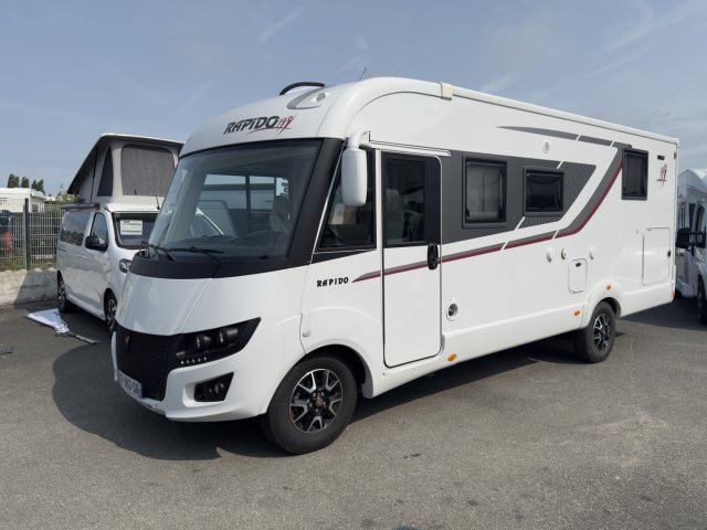 Rapido 886 F