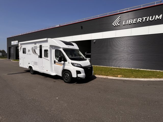 Bavaria Tren-D T740FC Nomade