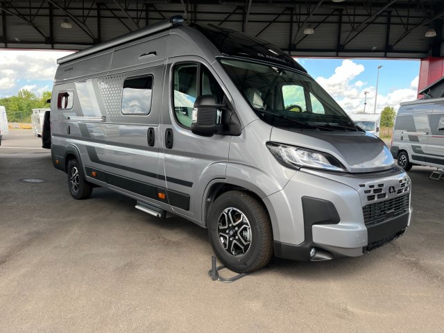Adria Twin 640 SGX 60 ANS