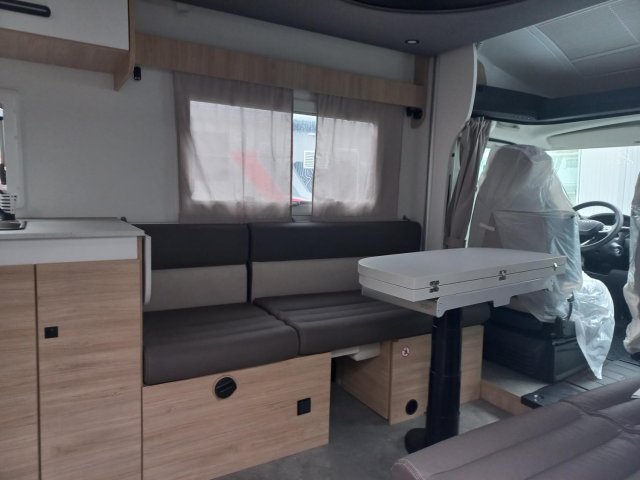 Challenger 260 Ultimate Edition