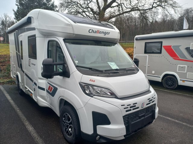 Challenger 260 Ultimate Edition