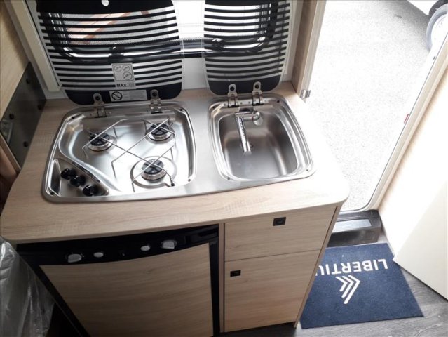 Sterckeman Easy 390 CP