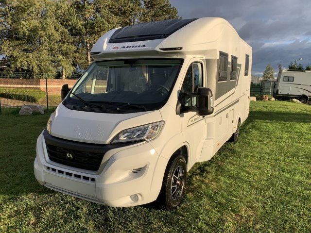 Adria Matrix Axess 650 DC 650dc