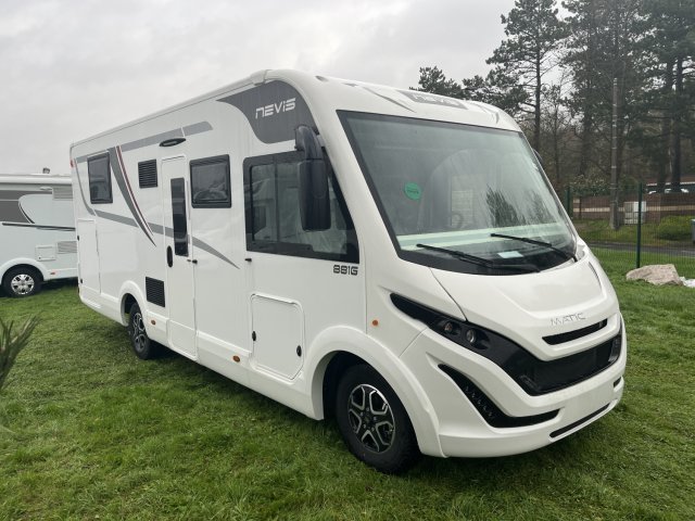 Mc Louis Nevis 881 G 881G BOITE AUTO 180CV