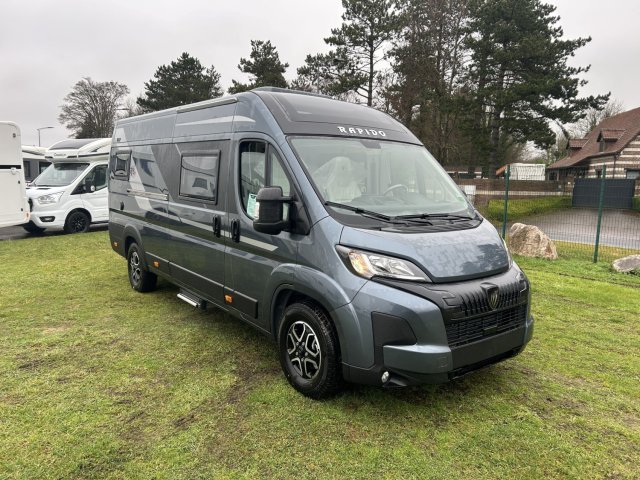 Rapido Van V62 65ans boite auto tout équipé