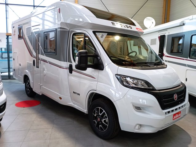 Rapido 606 F