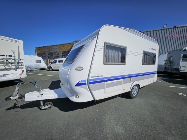 Hobby Caravane                           400SF                EASY