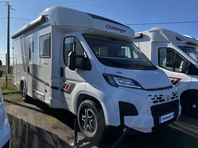 Challenger 260 Ultimate Edition