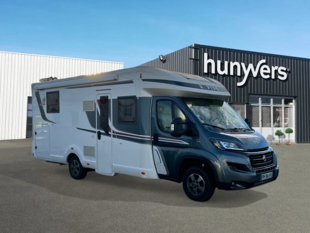 Rapido 696 F Premium Edition