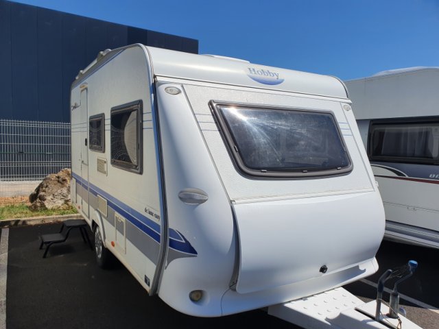 achat caravane / mobil home Hobby 400 SF De Luxe HUNYVERS NIORT AERODROME