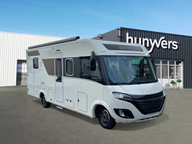 Le Voyageur Lv 7.8 CF ETERNA 45 ans