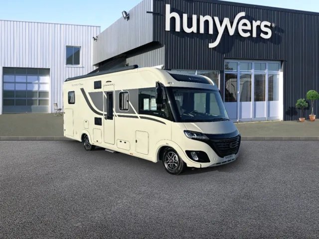 Le Voyageur LV 7.8 GJF ETERNA