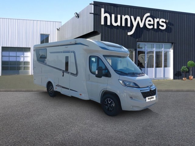 Etrusco T 6900 SB Location HUNYVERS