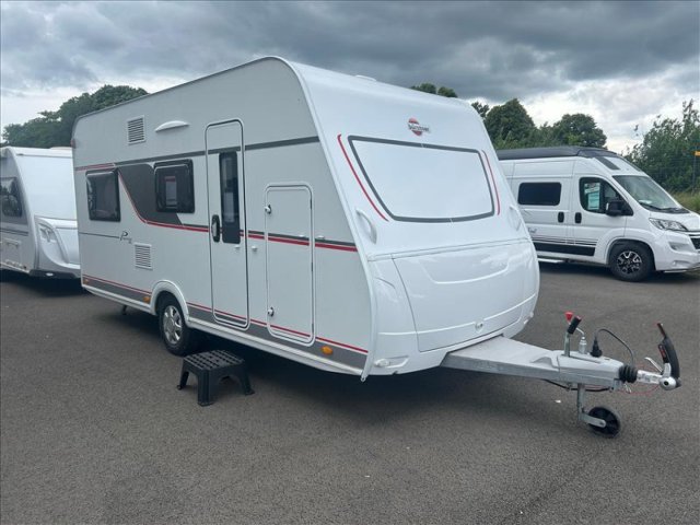 Burstner Caravane PREMIO PLUS