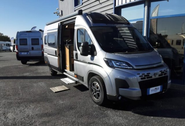 Font Vendome Duo Van Elegance elégance