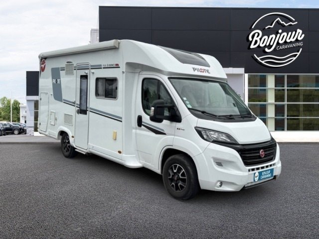 Pilote P 696 D Evidence