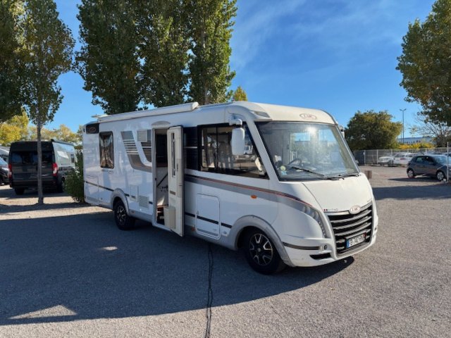 LMC Explorer Premium I 740 i740