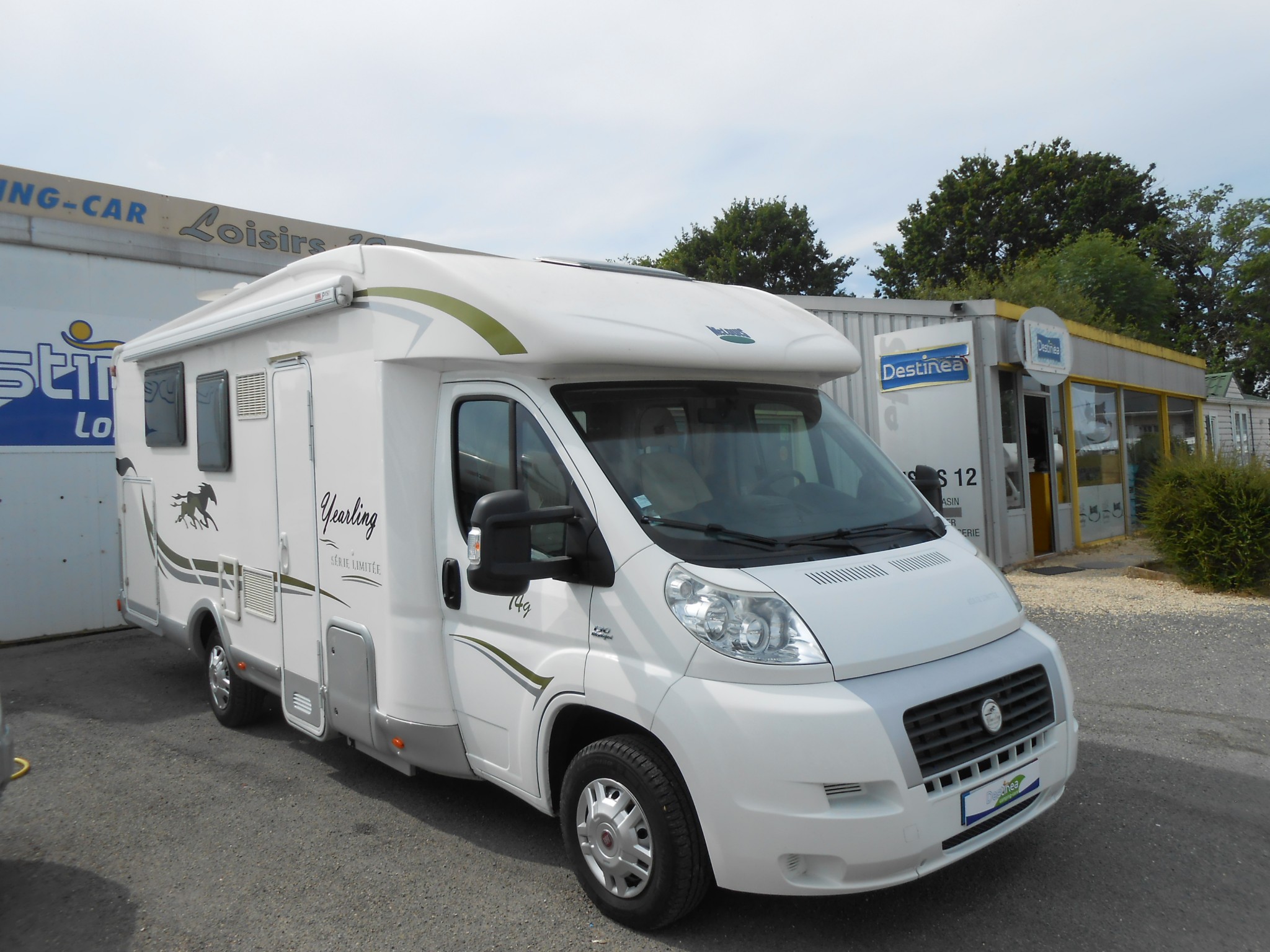 Mc Louis MC 4 74 G Yearling occasion, porteur Fiat 130 CV Campingcar