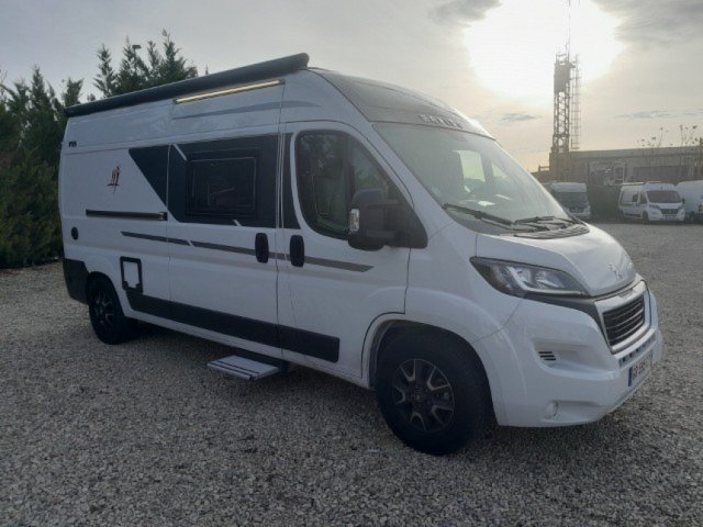 Rapido Van V55