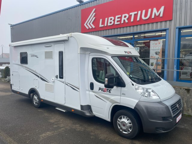 Pilote Reference P 730 LC PACIFIC