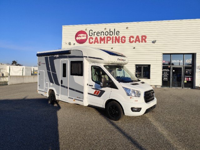 Challenger 250 Graphite Edition