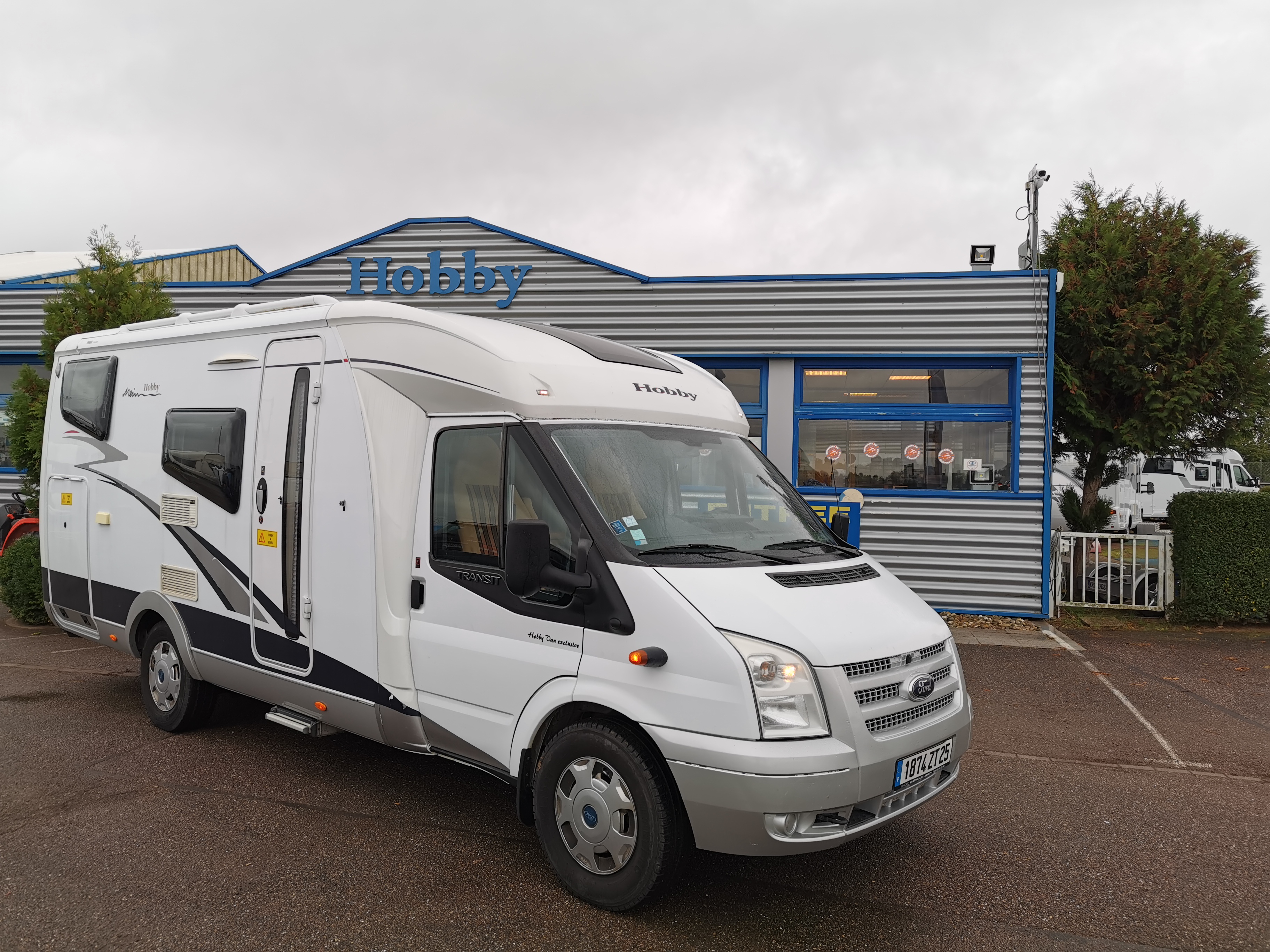 Hobby Van Exclusive 500 L occasion, porteur Ford Ford transit tdci 350