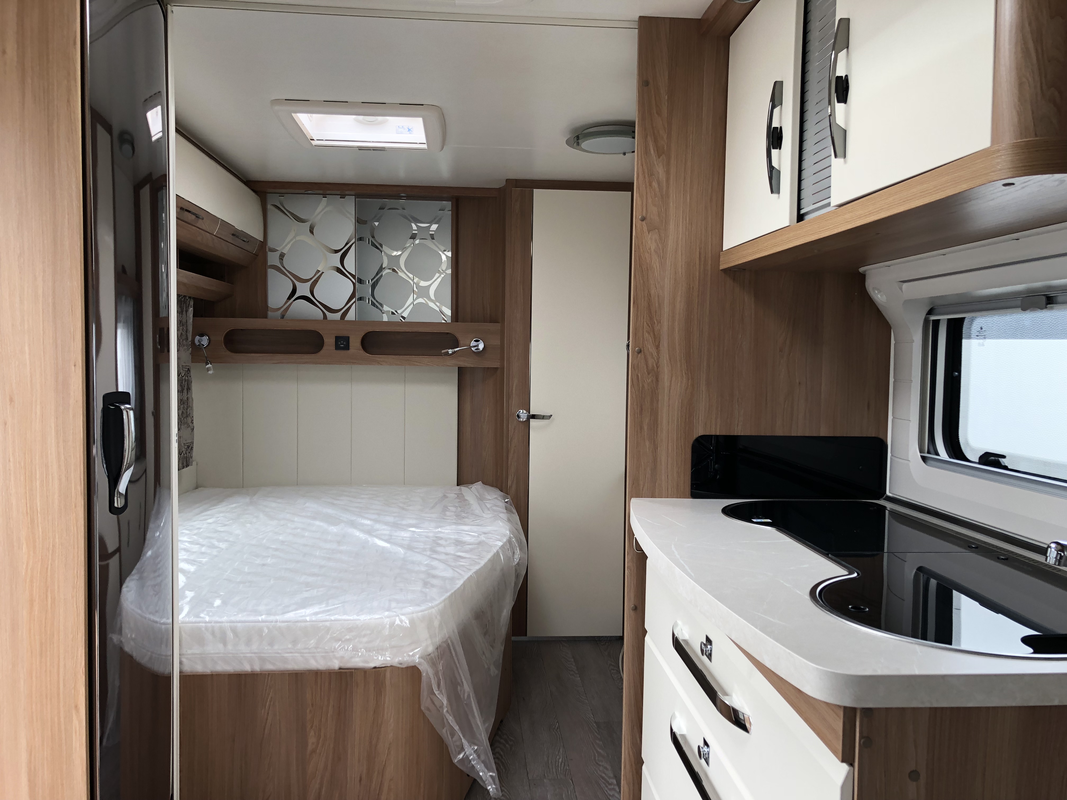 hobby-495-wfb-de-luxe-neuf-caravane-vendre-en-rhin-67-ref